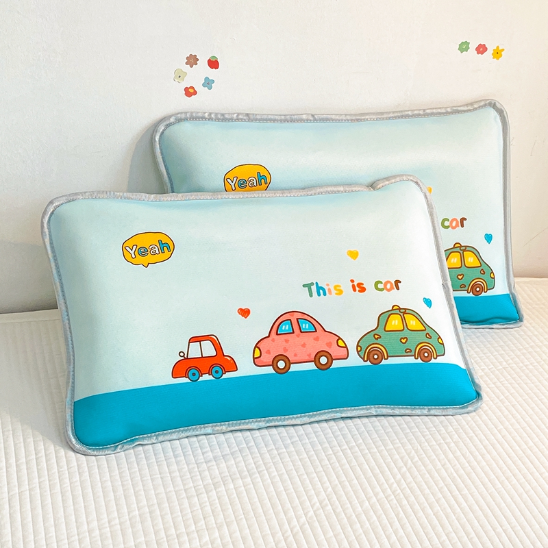 91家纺网 家纺一手货源 找家纺 大黄蜂家居家纺 2025新款冰丝提花三明治夹层透气枕套 公路汽车