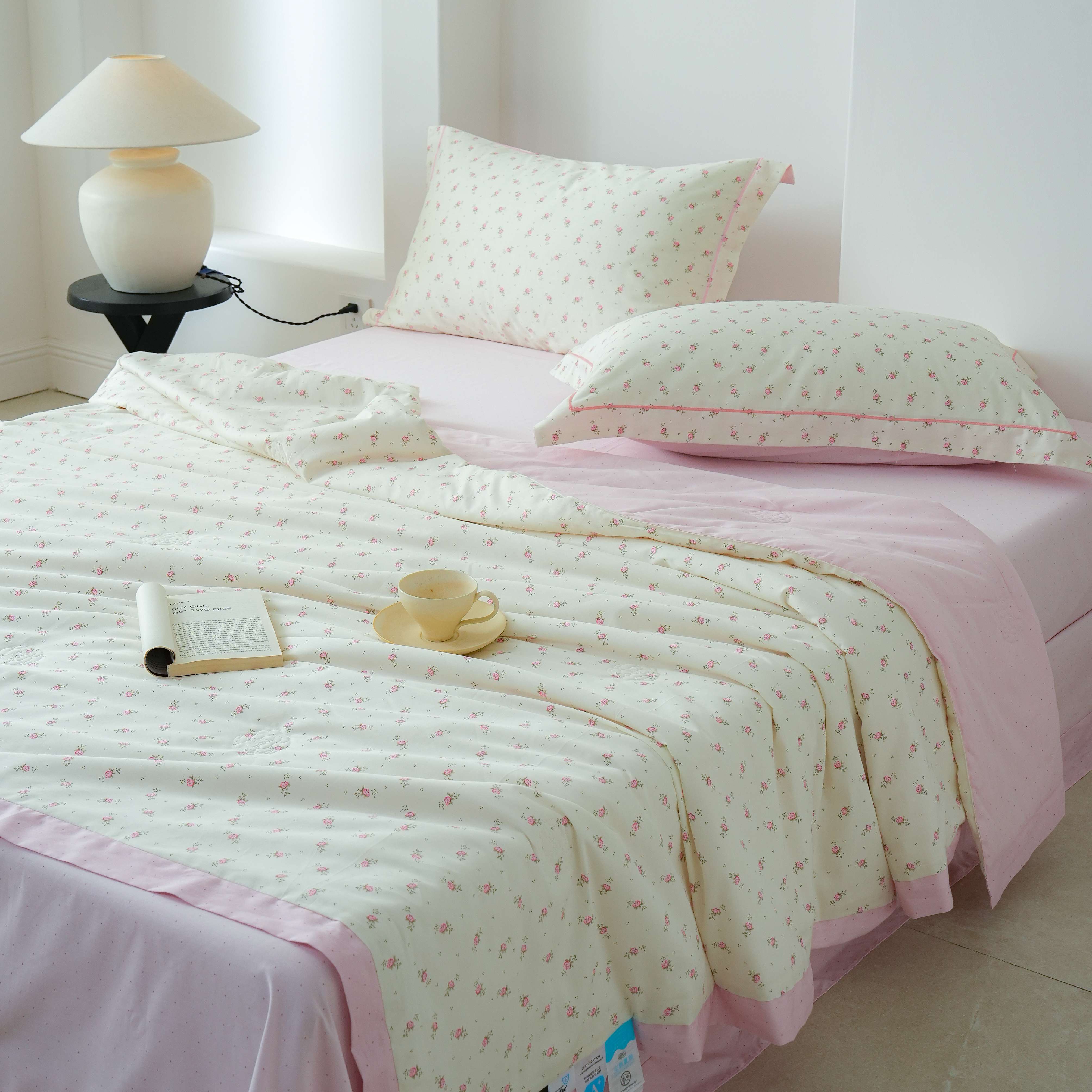 91家纺网 家纺一手货源 找家纺 丽卡家纺 2025新款小清新全棉纯棉夏被夏凉被空调被四件套 爱尔兰-粉