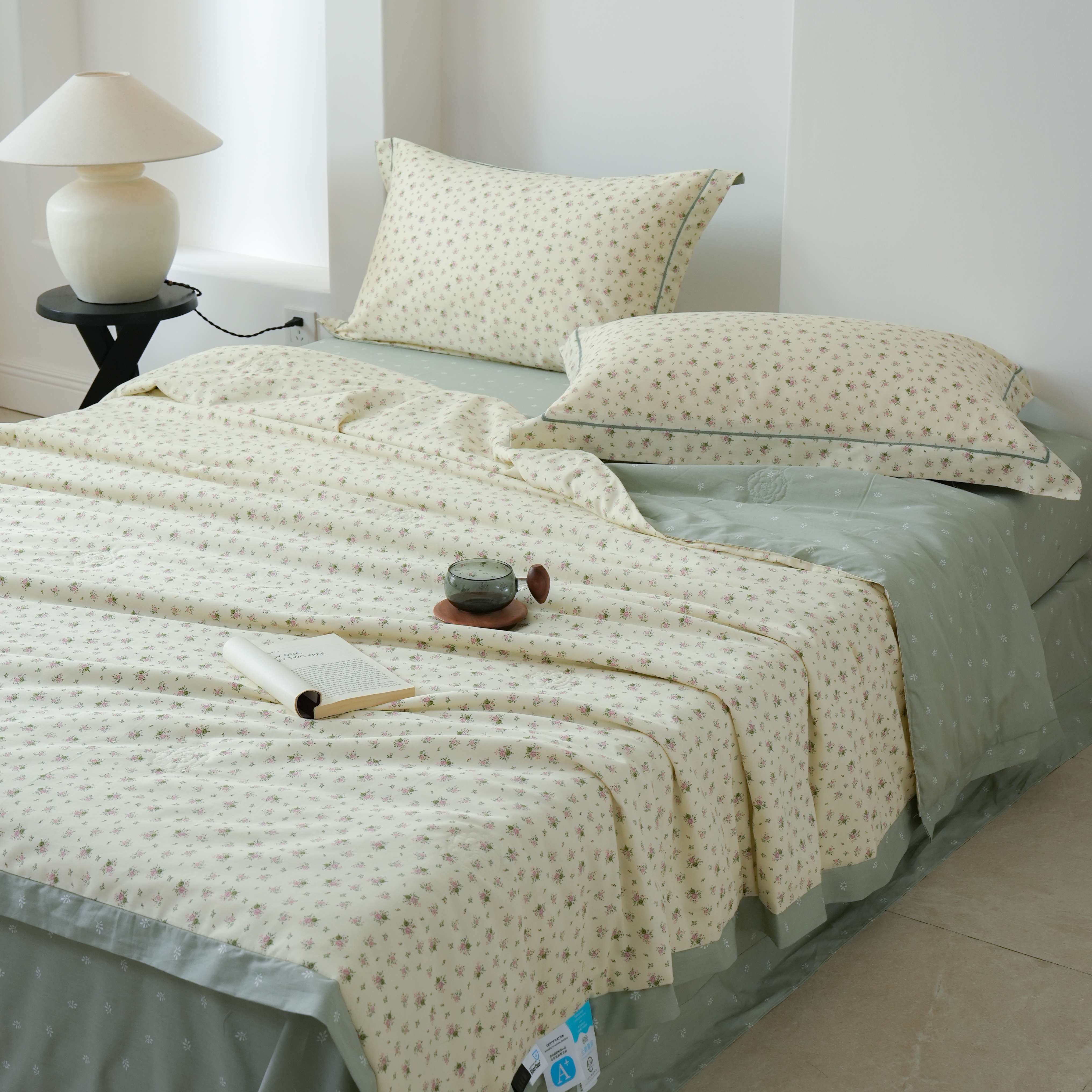 91家纺网 家纺一手货源 找家纺 丽卡家纺 2025新款小清新全棉纯棉夏被夏凉被空调被四件套 惜春-绿