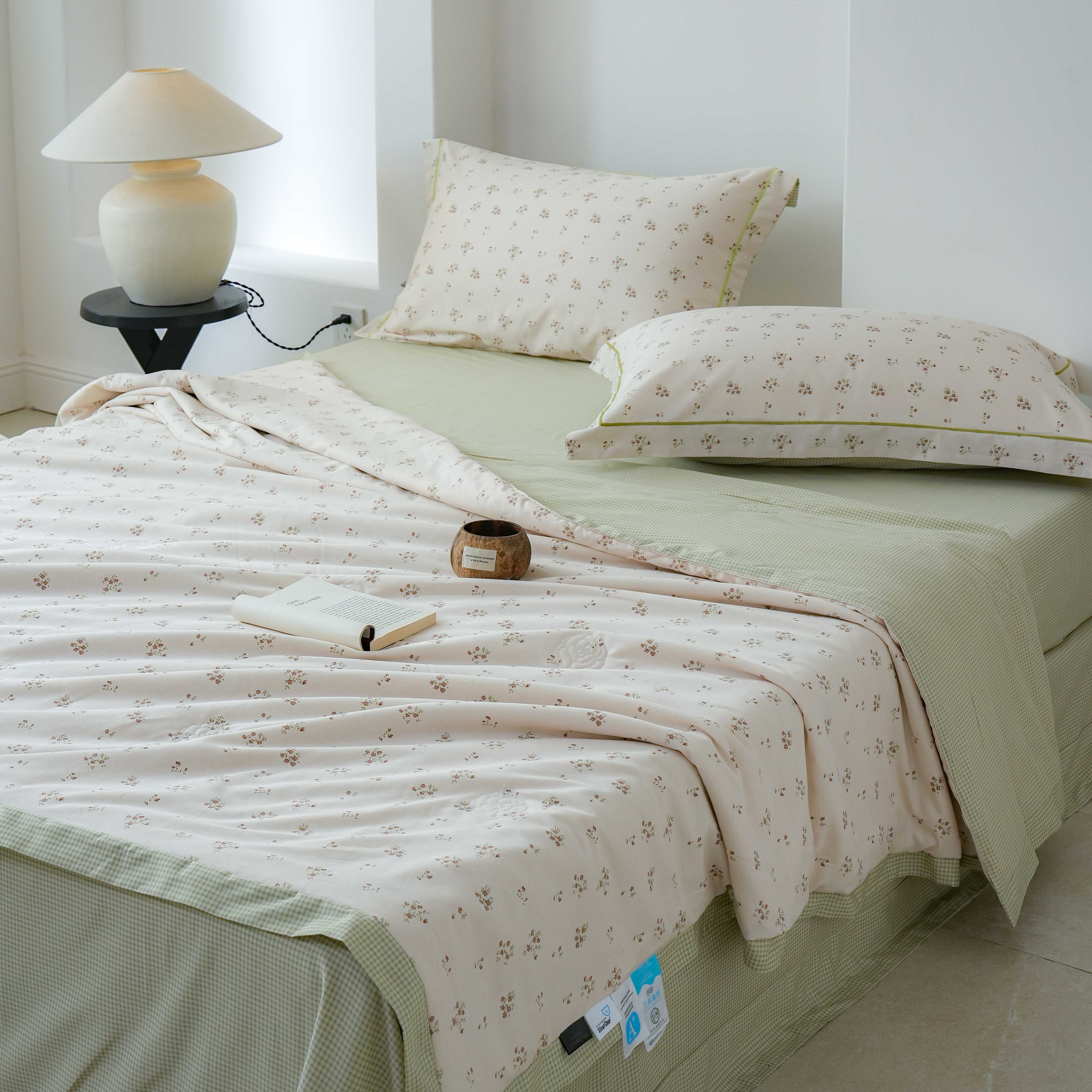 91家纺网 家纺一手货源 找家纺 丽卡家纺 2025新款小清新全棉纯棉夏被夏凉被空调被四件套 香雪海-绿