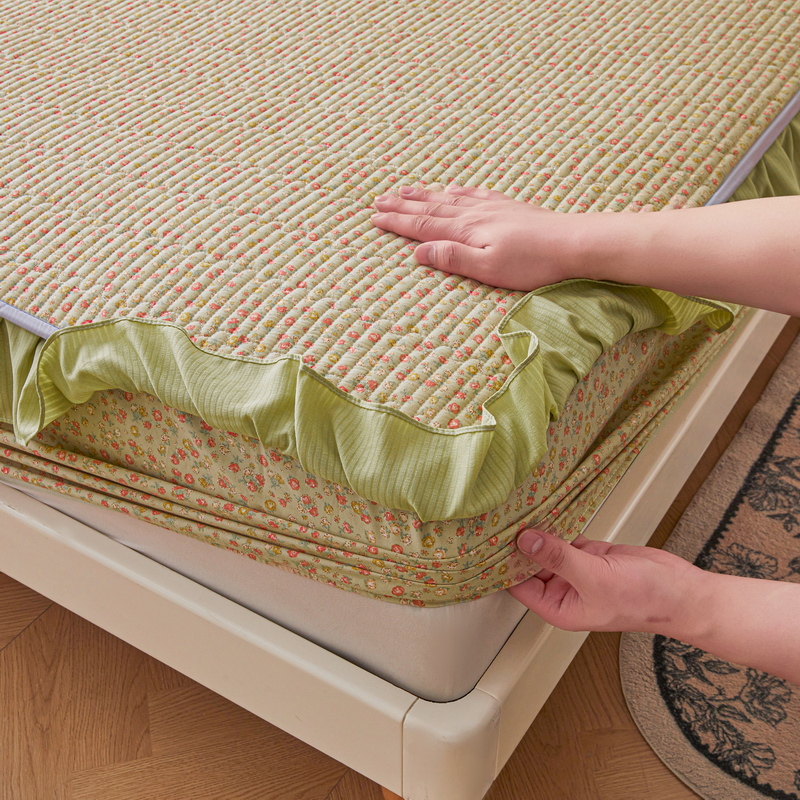 91家纺网 家纺一手货源 找家纺 （总）爱思凯家纺 2025新款花边-泡泡棉夹棉床笠